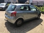 Toyota Yaris 1.3 VVTi Sol / APK MAART 2027 / 5 DEURS / AIRCO / ELECTR RAMEN / RIJDT OK