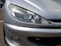Peugeot 206 1.6 16V 5D Cabriodak | Radio | Lederen bekleding | Airco | Stoelverwarming | LM-velgen | MEENEEMPRIJS!