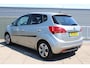 Kia Venga 1.4 CVVT Summer Edition Trekhaak / schuifdak / 74000KM/ Hoge zit
