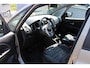 Kia Venga 1.4 CVVT Summer Edition Trekhaak / schuifdak / 74000KM/ Hoge zit