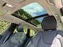 Volvo XC60 2.0 T6 Plug-in hybrid AWD Plus Dark | Panoramadak | Trekhaak | HUD | Memory | Harman Kardon |