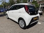 Toyota Aygo 1.0 VVT-i x-play AIRCO CAMERA LED