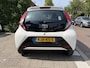 Toyota Aygo 1.0 VVT-i x-play AIRCO CAMERA LED