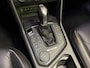 Volkswagen Tiguan 2.0 TDI 4Motion Highline 18"/VOL Leder + memory/Panoramadak/Dynaudio/Trekhaak/Head-up/Adaptieve cruise/Elektrische klep/Dodehoek/Stoelverwarming