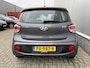 Hyundai i10 1.0i Comfort / Navigatie / Cruise control / Airco / Telefoon / Elektrisch bedienbare ramen + spiegels.