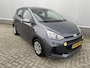 Hyundai i10 1.0i Comfort / Navigatie / Cruise control / Airco / Telefoon / Elektrisch bedienbare ramen + spiegels.
