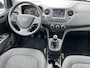 Hyundai i10 1.0i Comfort / Navigatie / Cruise control / Airco / Telefoon / Elektrisch bedienbare ramen + spiegels.