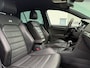 Volkswagen Golf 2.0 TSI AUTOMAAT R 4Motion, achteruitrijcamera, vele opties, keurig nette auto