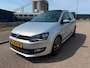 Volkswagen Polo 1.4-16V Highline_AUTOMAAT_OPENDAK_NETTE AUTO