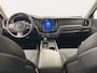 Volvo XC60 T6 Plug-in hybrid AWD Core Bright | SoH 100%| Achterbank verwarmd | Achteruitrijcamera | Apple Carplay/Android Auto|telefoonintegratie premium