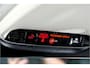 Volvo XC40 1.5 T4 Recharge 155kW/211pk DCT7 Inscription ADAPT.CRUISE + PILOT ASSIST + EL.TREKHAAK + NAPPA LEER + NAVI SENSUS + LANE ASSIST + STUUR-&STOELVERWARMING + CAMERA + STYLING PAKKET + KEYLESS ENTRY&GO + PARKSENSOREN V&A + 19” LM-VELGEN!!