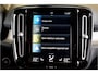 Volvo XC40 1.5 T4 Recharge 155kW/211pk DCT7 Inscription ADAPT.CRUISE + PILOT ASSIST + EL.TREKHAAK + NAPPA LEER + NAVI SENSUS + LANE ASSIST + STUUR-&STOELVERWARMING + CAMERA + STYLING PAKKET + KEYLESS ENTRY&GO + PARKSENSOREN V&A + 19” LM-VELGEN!!
