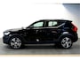 Volvo XC40 1.5 T4 Recharge 155kW/211pk DCT7 Inscription ADAPT.CRUISE + PILOT ASSIST + EL.TREKHAAK + NAPPA LEER + NAVI SENSUS + LANE ASSIST + STUUR-&STOELVERWARMING + CAMERA + STYLING PAKKET + KEYLESS ENTRY&GO + PARKSENSOREN V&A + 19” LM-VELGEN!!
