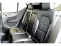 Volvo XC40 1.5 T4 Recharge 155kW/211pk DCT7 Inscription ADAPT.CRUISE + PILOT ASSIST + EL.TREKHAAK + NAPPA LEER + NAVI SENSUS + LANE ASSIST + STUUR-&STOELVERWARMING + CAMERA + STYLING PAKKET + KEYLESS ENTRY&GO + PARKSENSOREN V&A + 19” LM-VELGEN!!