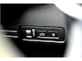 Volvo XC40 1.5 T4 Recharge 155kW/211pk DCT7 Inscription ADAPT.CRUISE + PILOT ASSIST + EL.TREKHAAK + NAPPA LEER + NAVI SENSUS + LANE ASSIST + STUUR-&STOELVERWARMING + CAMERA + STYLING PAKKET + KEYLESS ENTRY&GO + PARKSENSOREN V&A + 19” LM-VELGEN!!