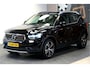 Volvo XC40 1.5 T4 Recharge 155kW/211pk DCT7 Inscription ADAPT.CRUISE + PILOT ASSIST + EL.TREKHAAK + NAPPA LEER + NAVI SENSUS + LANE ASSIST + STUUR-&STOELVERWARMING + CAMERA + STYLING PAKKET + KEYLESS ENTRY&GO + PARKSENSOREN V&A + 19” LM-VELGEN!!