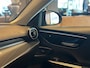 Mercedes-Benz C-klasse 300 e AMG Line / Pano / Burmester / Camera / Sfeerverlichting / Stoelverwarming / Trekhaak / DAB