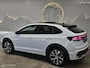 Volkswagen Taigo 1.0 TSI R-Line Panorama/Keyless/Camera/Black style