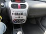 Opel Corsa 1.2-16V Silverline,