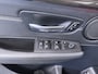 BMW 2-Serie Gran Tourer 220i 7p. Business Edition Plus LEDER / Navigatie / Camera / Parkeersensoren / Stoelverwarming / Carplay / 18'' LMV