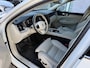Volvo XC60 2.0 B5 Inscription | Navi | 360 Graden Camera | Trekhaak | Alarm klasse III | Adaptive Cruise Control | Leder | Park Assist Pilot
