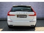 Volvo XC60 2.0 B5 Inscription | Navi | 360 Graden Camera | Trekhaak | Alarm klasse III | Adaptive Cruise Control | Leder | Park Assist Pilot