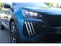 Peugeot 2008 1.2 Hybrid 145 GT AUTOMAAT | NAVIGATIE | FULL LED KOPLAMPEN | DRAADLOZE APPLE CARPLAY/ANDROID AUTO | ADAPTIVE CRUISE CONTROL | CAMERA VOOR + ACHTER | CLIMATE CONTROL | LICHTMETALEN VELGEN 17" | KEYLESS ENTRY/START | DAB+ RADIO | DODEHOEK DETECTIE | PARKEERSENSOREN VOOR + ACHTER | DRAADLOZE TELEFOONLADER |
