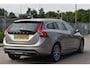 Volvo V60 2.0 T4 Summum 191 pk Luxury Line Winter | Vol | NL-Auto | Trekhaak | Open dak | Standkachel | Elekt.stoelen | Camera | LED/Xenon | 4-Seasons