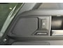 Land Rover Defender 110 P300e 110 Forest Edition | Panoramadak | Trekhaak | Cold Climate Pack Woolstone Green/Ebony