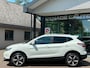 Nissan Qashqai 1.2 Connect Edition Aut. 95d-KM! Panorama 360 Camera Navi Clima NL-Auto NAP Dealeronderhouden!