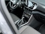 Volkswagen T-Cross 1.0 TSI Style | Stoelverwarming | Camera | LED Koplampen | Adaptieve Cruise Control | Apple Carplay | Android Auto | DAB+ Radio | Metallic Lak | 17'' Lichtmetalen Velgen | Privacy Glas |