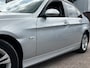 BMW 3-Serie 318i High Executive |AUTOMAAT|CRUISE|CLIMA|ELK.PAKKET|LEDER|LM VELGEN 16''|GOED ONDERHOUDEN