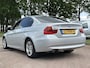 BMW 3-Serie 318i High Executive |AUTOMAAT|CRUISE|CLIMA|ELK.PAKKET|LEDER|LM VELGEN 16''|GOED ONDERHOUDEN