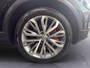 Volkswagen T-Roc 2.0 TSI 4Motion Sport /LPG/Apple Carplay/Climate Control/Adaptive Cruise Control/Dodehoek sensoren/PDC V+A/Stoelverwarming/Trekhaak/Sfeerverlichting/18"LMV/(MET GARANTIE*)