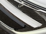 Renault Arkana 1.3 TCe 140 / Automaat / Adaptieve Cruise-Control / Stoel-/Stuurverwarming / Elektr.-Stoelen / Apple-Carplay & Android-Auto / Draadloze-Telefoonlader / Dodehoek-Detectie / Keyless / LED / Climate-Control / DAB Radio-Bluetooth / Navi / PDC V+A / Camera / 18'' LMV / All-Season / ENZ.