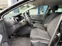 Renault Clio 0.9 TCe Limited / NL-Auto / 1e-Eigenaar! / Dealer-Onderhouden! / Cruise-Control / Keyless / Climate-Control / DAB Radio-Bluetooth / Navi / Camera / 16'' LMV / ENZ.