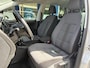 Volkswagen Golf Sportsvan 1.2 TSI Connected Series / Automaat / Adaptieve Cruise-Control / Stoelverwarming / Trekhaak / Apple-Carplay & Android-Auto / Dodehoek-Detectie / Climate-Control / DAB Radio-Bluetooth / Navi / PDC V+A / Camera / 16'' LMV / All-Season / ENZ.