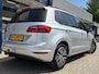 Volkswagen Golf Sportsvan 1.2 TSI Connected Series / Automaat / Adaptieve Cruise-Control / Stoelverwarming / Trekhaak / Apple-Carplay & Android-Auto / Dodehoek-Detectie / Climate-Control / DAB Radio-Bluetooth / Navi / PDC V+A / Camera / 16'' LMV / All-Season / ENZ.