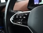 Volkswagen ID.4 PRO 77 kWh + WEGKL. TREKHAAK | ADAPTIVE CRUISE | WARMTEPOMP | STUUR/STOELVERW. | CAMERA | SFEERVERLICHTING