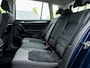 Volkswagen Golf Sportsvan 1.4 TSI Highline | Trekhaak | Camera | Navigatie | Stoelverwarming | Dode Hoek Detectie | Climate Control | Cruise Control | Metallic Lak | All Season Banden | 17'' Lichtmetalen Velgen |