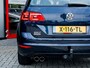 Volkswagen Golf Sportsvan 1.4 TSI Highline | Trekhaak | Camera | Navigatie | Stoelverwarming | Dode Hoek Detectie | Climate Control | Cruise Control | Metallic Lak | All Season Banden | 17'' Lichtmetalen Velgen |