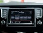 Volkswagen Golf Sportsvan 1.4 TSI Highline | Trekhaak | Camera | Navigatie | Stoelverwarming | Dode Hoek Detectie | Climate Control | Cruise Control | Metallic Lak | All Season Banden | 17'' Lichtmetalen Velgen |