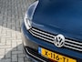 Volkswagen Golf Sportsvan 1.4 TSI Highline | Trekhaak | Camera | Navigatie | Stoelverwarming | Dode Hoek Detectie | Climate Control | Cruise Control | Metallic Lak | All Season Banden | 17'' Lichtmetalen Velgen |