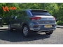 Volkswagen T-Roc 1.5 TSI | LED | Trekhaak | Adapt.Cruise | Stoelverw. | Camera | Allweatherb. | PDC | Highline