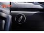 Volkswagen T-Roc 1.5 TSI | LED | Trekhaak | Adapt.Cruise | Stoelverw. | Camera | Allweatherb. | PDC | Highline