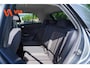 Volkswagen T-Roc 1.5 TSI | LED | Trekhaak | Adapt.Cruise | Stoelverw. | Camera | Allweatherb. | PDC | Highline
