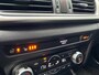Mazda 3 2.0 SkyActiv-G 120PK Navi,Clima,Cruise,Isofix,ElektrRamen+Spiegels,Stoel+StuurVerwarming,Camera,Bluetooth,Multi-Stuur,Usb