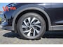 Volkswagen Tiguan 1.5 eTSI Style Business | Pano | Keyless | Apple | LED | El. klep