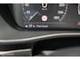 Volvo XC40 1.5 T5 Plug-in hybrid Ultimate Bright | Harman Kardon | ACC | Trekhaak | Memory | Stoelverwarming | Fjord Blauw | Facelift