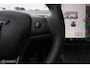 Tesla Model Y RWD 58 kWh | Autopilot 3.0 Ryzen | Stoel en stuurwielverw. | 1e eigenaar | Premium interieur | Pearl White | Spoiler | LFP batterij | SOH 93%